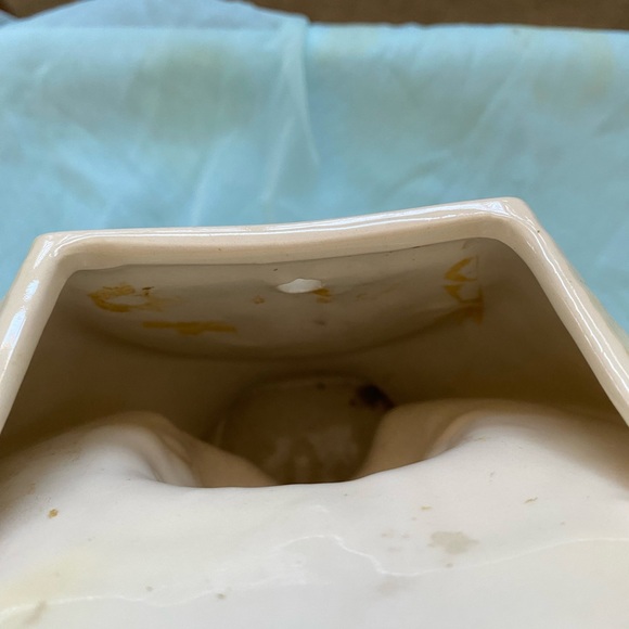 ROYAL COPLEY ASIAN HEADVASE - Picture 7 of 8